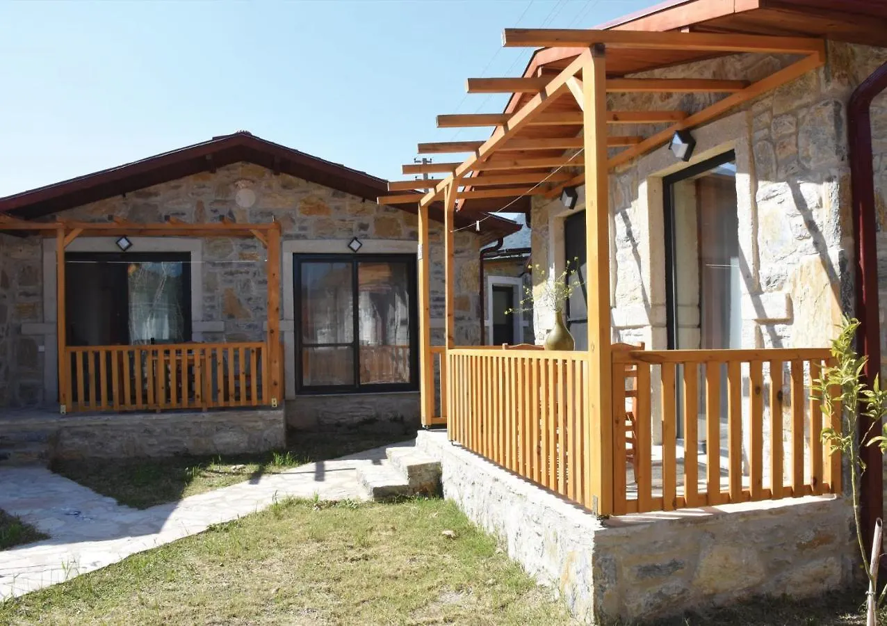Begonvillage Tatil Evleri Datça
