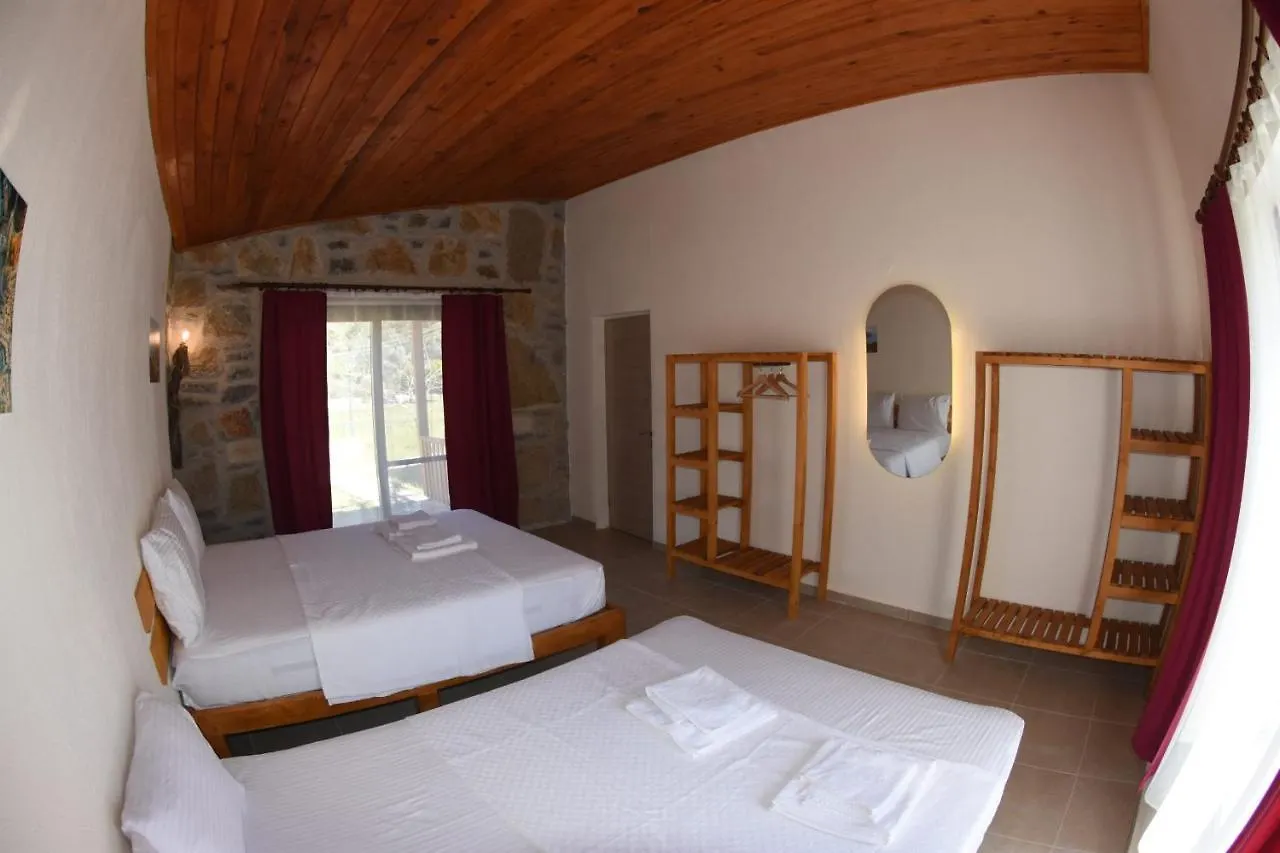 Begonvillage Tatil Evleri Datça